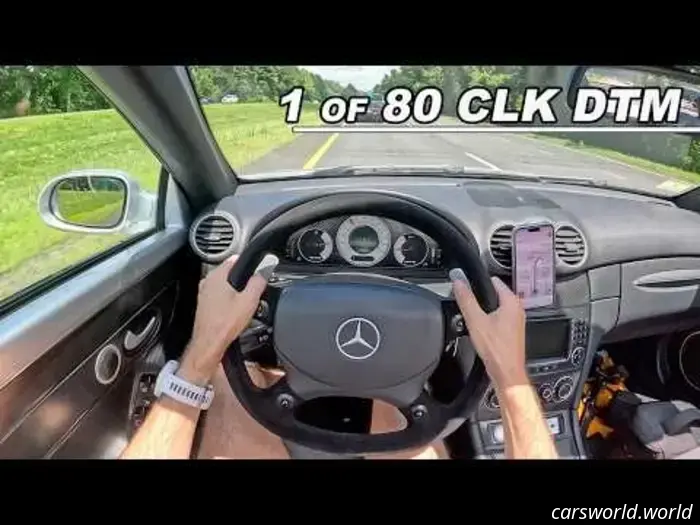 Solo Se Fabricaron 80 Descapotables Mercedes CLK DTM, y Ahora Uno está a la Venta