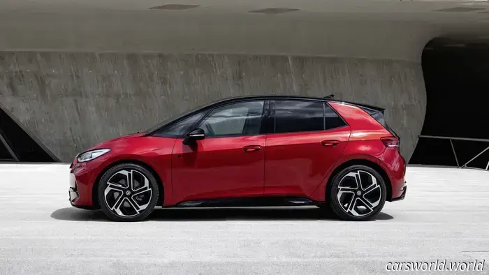 Perfino la Volkswagen ora offre abbonamenti per la potenza del motore.
