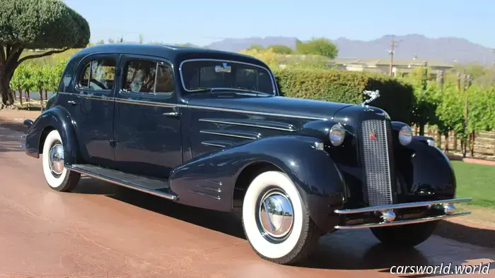 Questa Cadillac del 1934 ha cambiato il modo in cui l'Europa costruiva le sue auto migliori. Ora è in vendita.