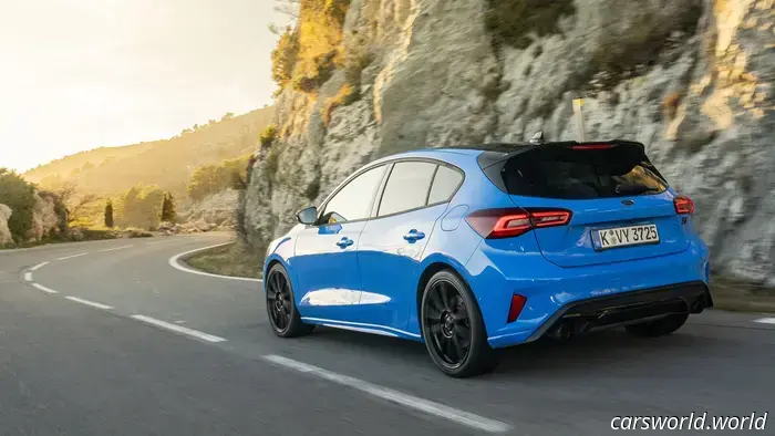 The final Ford Focus ST has come off the production line.