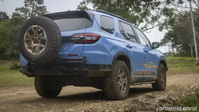 Honda Construyó Este Piloto Listo para Senderos Extremos para Enseñar a Sus Empleados a Conducir Fuera de la Carretera
