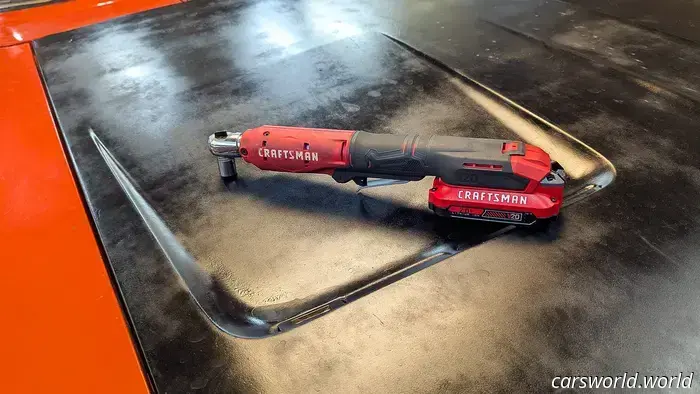 Craftsman V20 3/8-Inch Cordless Drive Ratchet Hands-On Review: Todo eso y una garantía de por vida