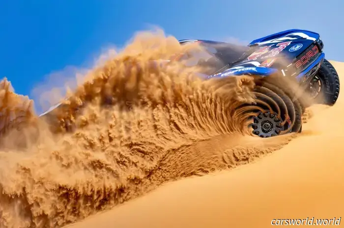 Песчаная турбина: гидродинамика при 900 об/мин, стоящая за этой идеальной спиралью