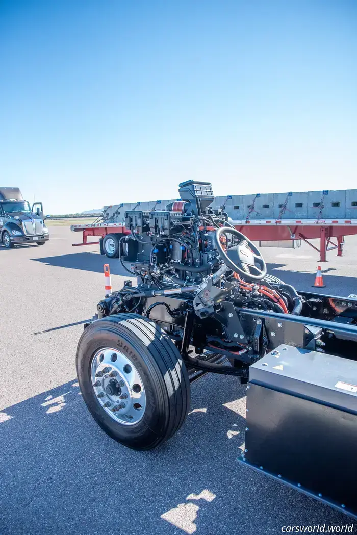 Я посетил испытательный полигон Toyota, будучи скептиком по поводу водорода. Теперь я почти понимаю.