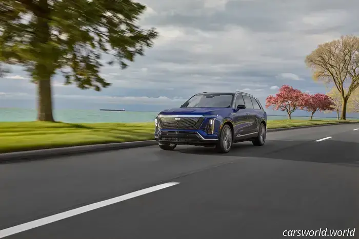 2026 Cadillac Vistiq First Drive Recensione: sogni Escalade su mezzi di medie dimensioni