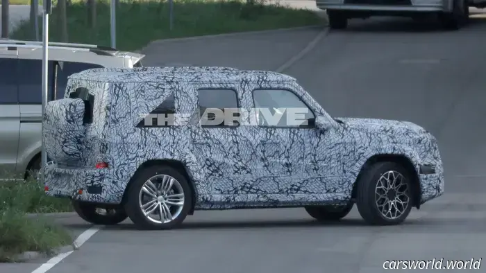 At last: The 'Baby' G-Class from Mercedes-Benz Caught Testing for the First Time