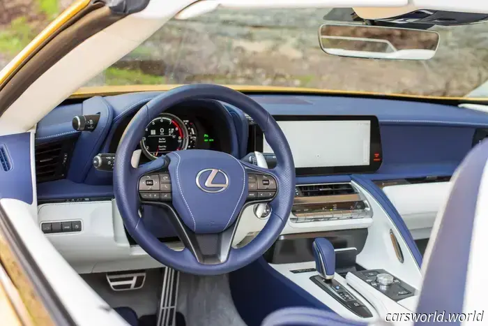 Recensione della Lexus LC 500 Convertibile 2025: Incontra i Tuoi Eroi