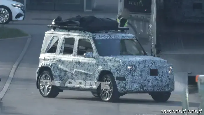 At last: The 'Baby' G-Class from Mercedes-Benz Caught Testing for the First Time