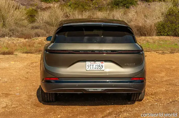 Recensione della Lucid Gravity 2026: la migliore auto a tre file da guidare che si possa comprare