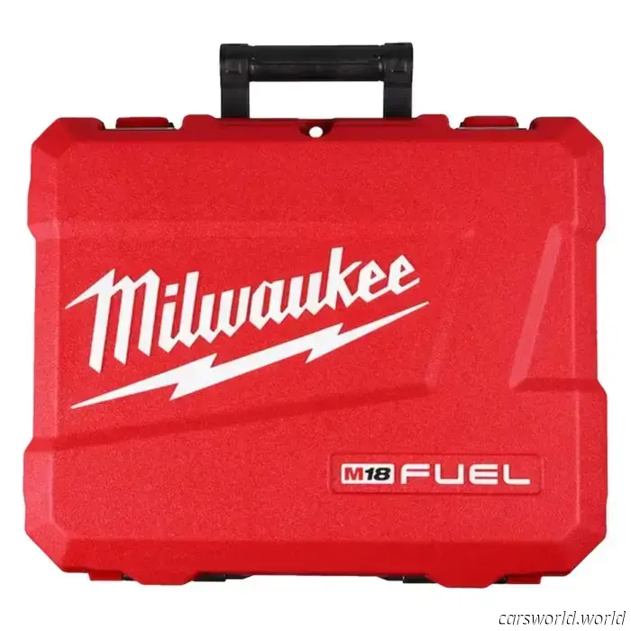 The Milwaukee Impact Wrench and Battery Kit you're looking for is now available at half price at The Home Depot.
