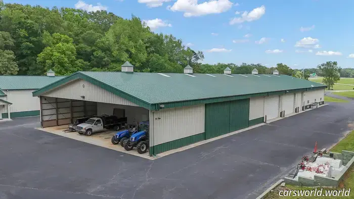 Questa tenuta della Georgia è dotata di una propria pista di go-kart per $11,5 milioni