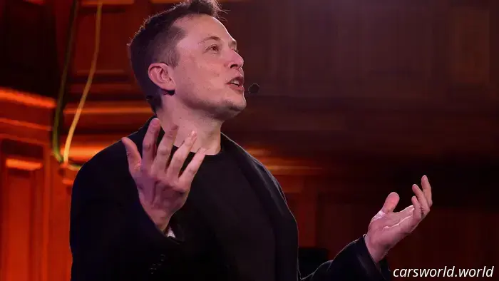 Tesla, Elon Musk querelato dagli azionisti per frode e affermazioni sui Robotaxi: TDS