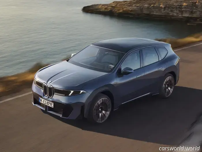 El BMW iX3 2026 se detiene casi por completo sin usar sus frenos.