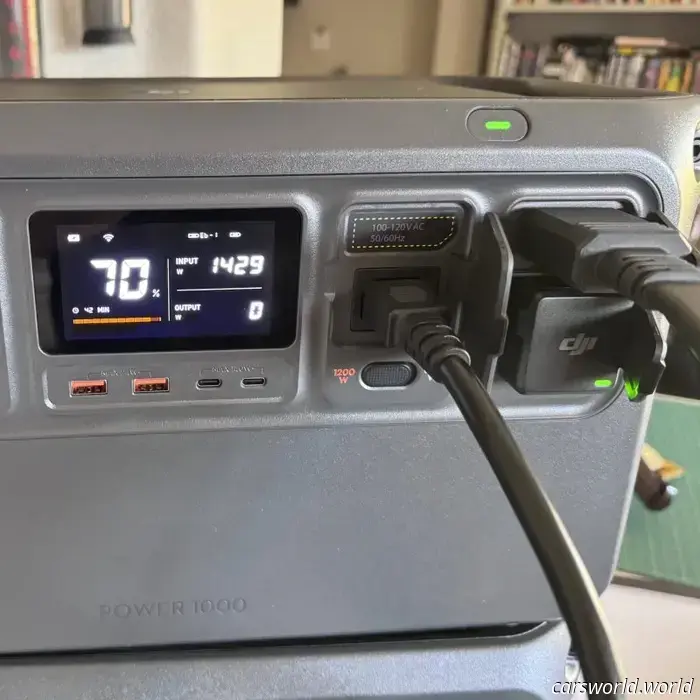 DJI Power Expansion Battery Review: l'anello mancante per una fonte di alimentazione domestica di backup vitale