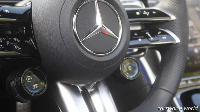 Prueba de manejo del Mercedes-AMG CLE 53 Cabriolet 2025: Estoy convencido.