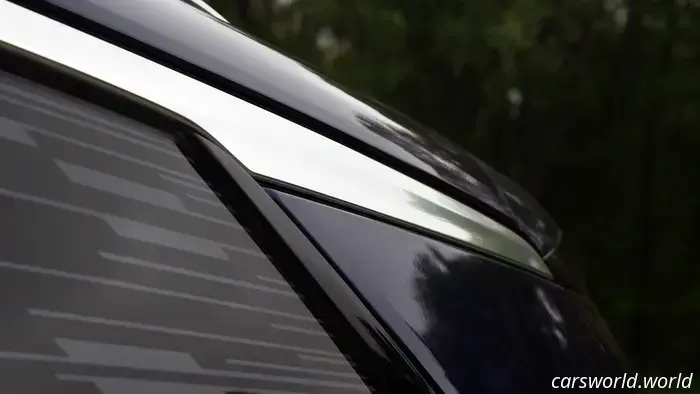2026 Cadillac Vistiq First Drive Recensione: sogni Escalade su mezzi di medie dimensioni