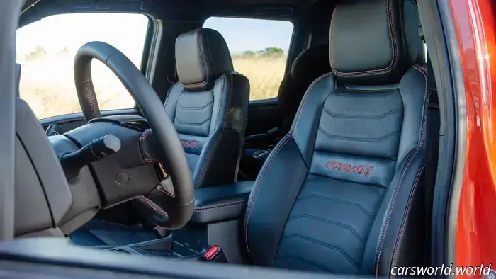 Revisión del Nissan Frontier Pro-4X 2025: Es Mejor Porque es Peor