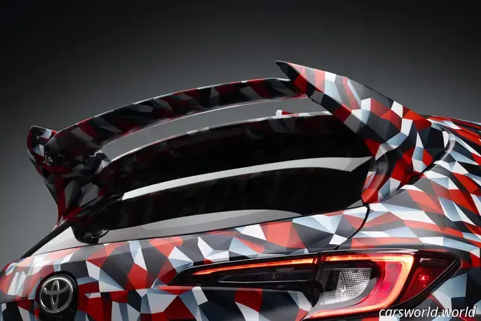 El Toyota GR Corolla 2026 Extra Intenso Agrega Torque y Abandona los Asientos Traseros