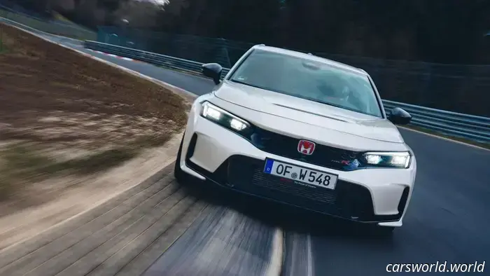El Honda Civic Type R 2026 empieza peligrosamente cerca de los 50.000 dólares