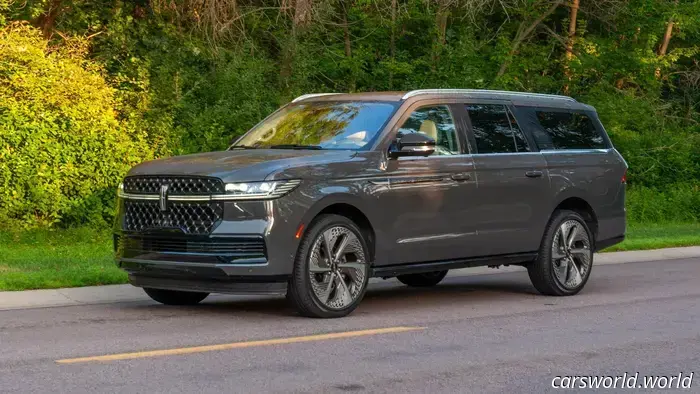 Ford CEO ‘Declined To Proceed’ When Team Advocated for Lincoln to Become Fully Electric: TDS