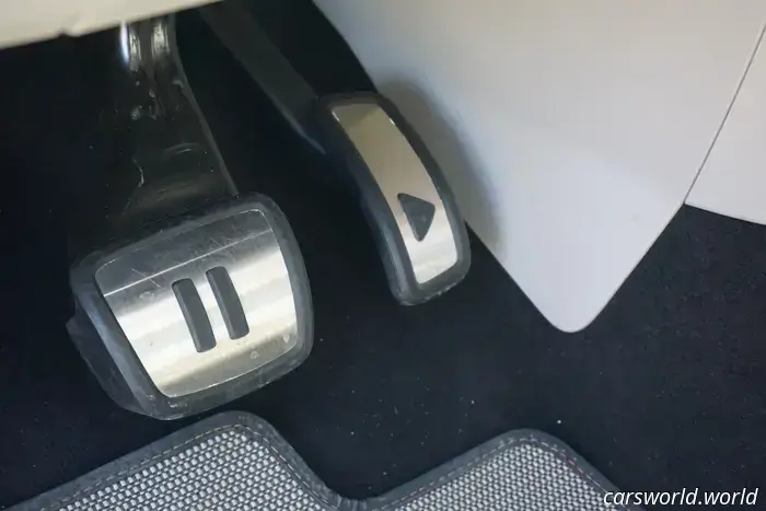 2025 Volkswagen ID Buzz Pro e contro Recensione: Potere dell'amore sulla logica