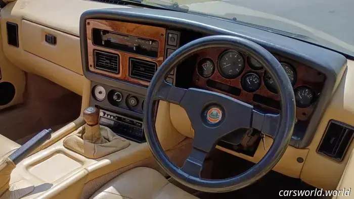 Este Lotus Excel a la Venta Es un Auto Rad Verdaderamente Inusual Que Podría Salir Barato