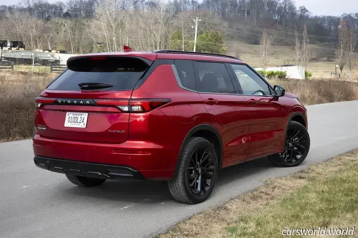 Recensione della Nissan Rogue 2026 ibrida plug-in: il jolly elettrificato