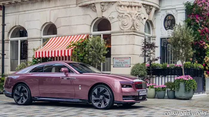 The typical age of a new Rolls-Royce Spectre owner is only 35.