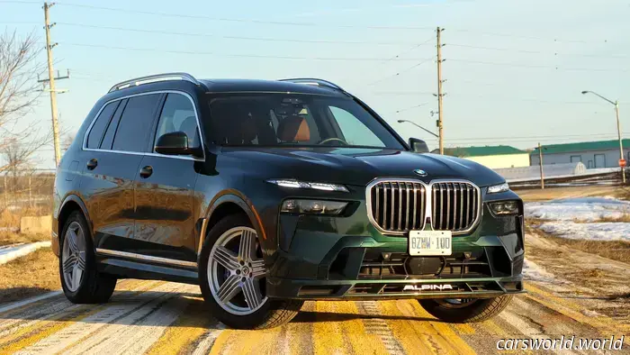 Revisión del BMW Alpina XB7 2025: Un SUV llamativo para adultos
