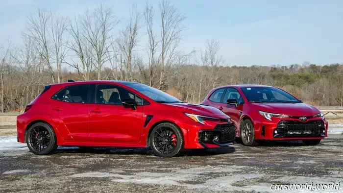 Prueba automática vs. manual del Toyota GR Corolla 2025: ¿Sigue siendo bueno Sin un palo?