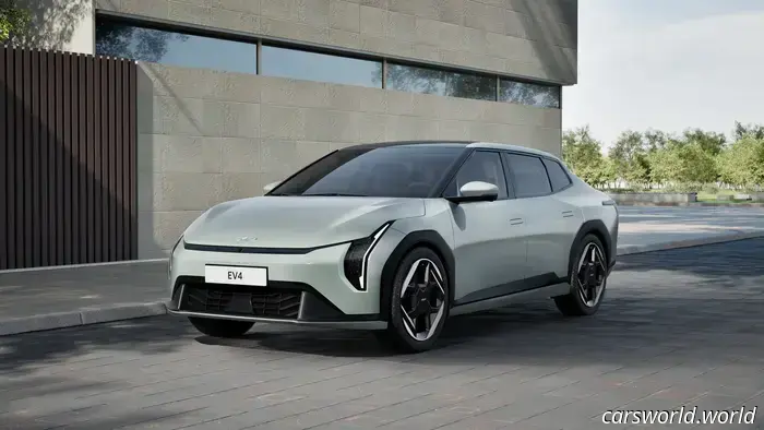 Все модели Kia EV4, даже базовые, получат поддельные переключения передач в стиле Ioniq 5 N: Отчет