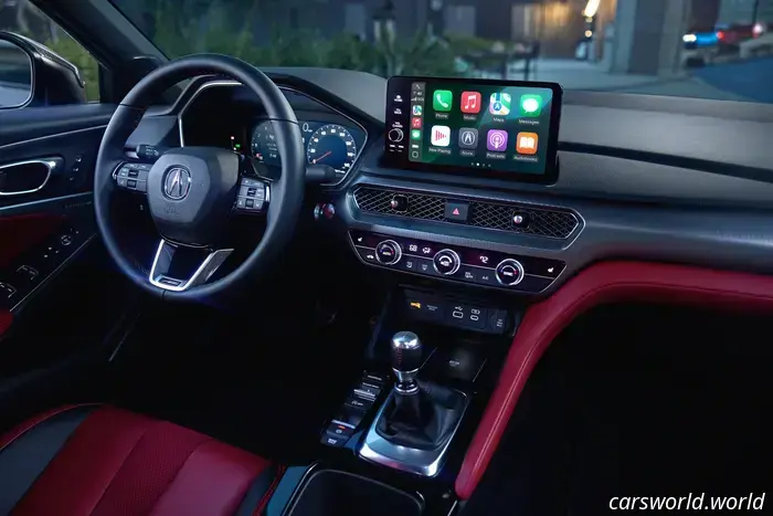 La Acura Integra del 2026 riceve una griglia dello stesso colore che amerai o odierai