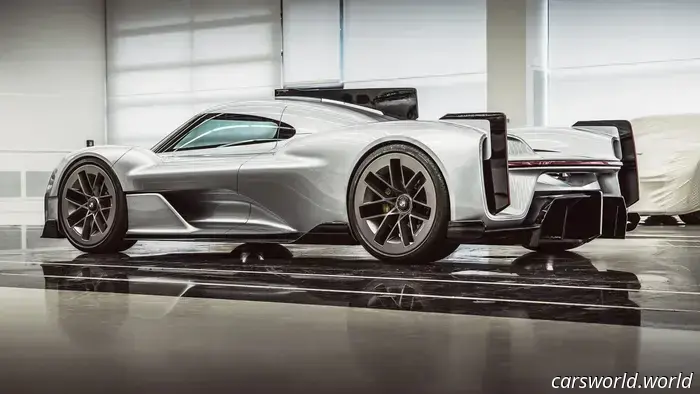 El nuevo concepto de motor W18 de Porsche convertiría a su próximo hiperdeportivo en algo verdaderamente especial.