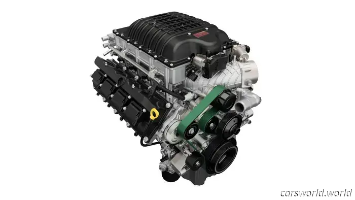 Dodge's 1,000-HP Hellephant Crate Engine Makes a Comeback for Hemi Everything