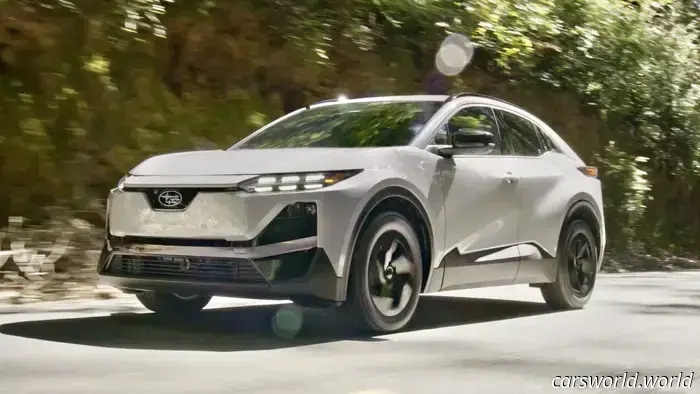 2026 Subaru Uncharted берёт ещё один электромобиль Toyota и делает его более внедорожным