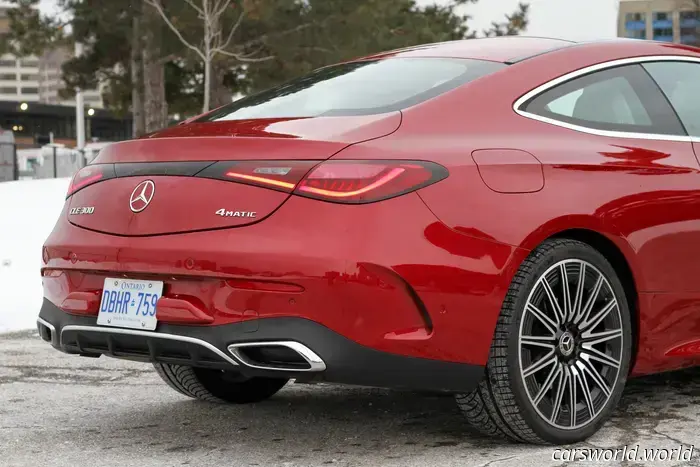 El Mercedes-Benz CLE300 Demuestra Que Las Pantallas No Son Un Lujo