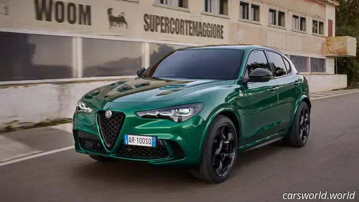 Stelvio di seconda generazione in attesa mentre Alfa Romeo "rielabora" i piani EV