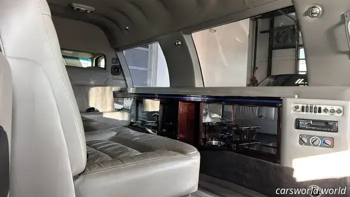 One of you definitely needs this 1999 Chevy Suburban K2500 Limo.