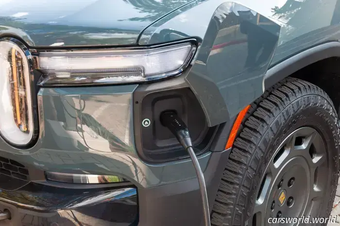 Prova su strada della Rivian R1T Quad 2026: Quando troppo è semplicemente abbastanza