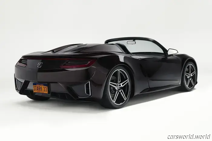 L'Acura NSX Roadster di Iron Man era in realtà una NSX del 1991 con 252.000 miglia.