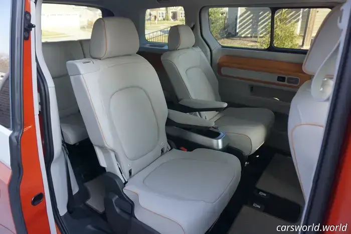 2025 Volkswagen ID Buzz Pro e contro Recensione: Potere dell'amore sulla logica