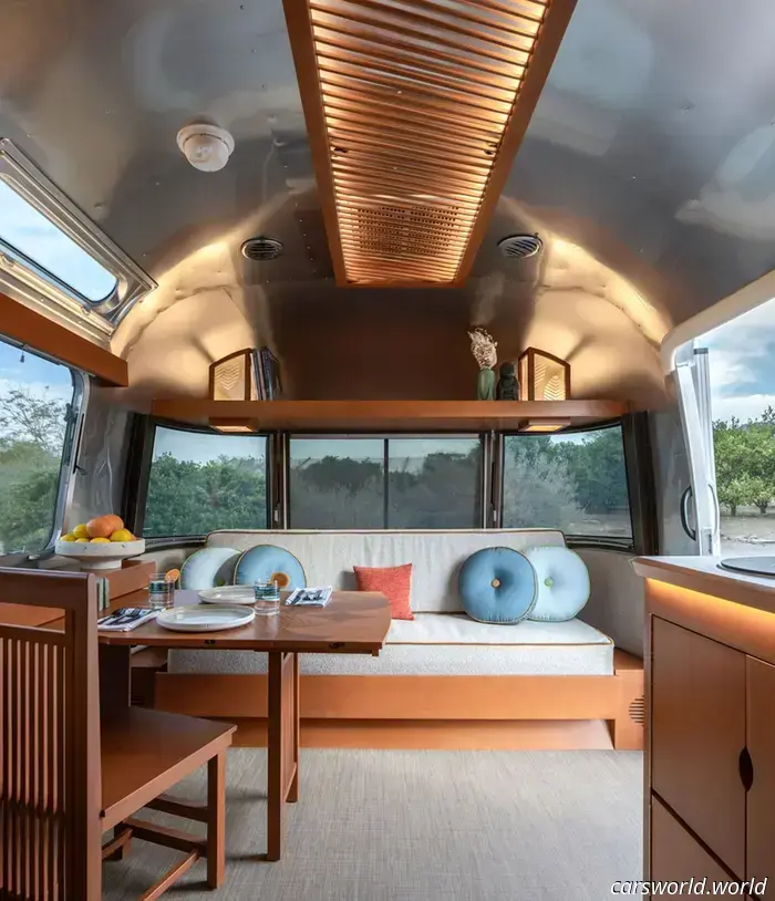 Frank Lloyd Wright’s Overlooked Food Truck Concept Inspired a New Airstream Trailer.