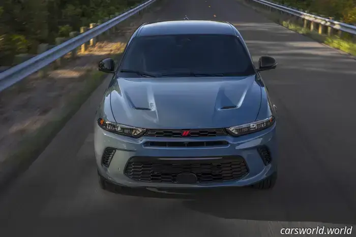 Puede Ahorrar Fácilmente MS 10K de descuento en MSRP si Está Dispuesto a Conducir un Dodge Hornet