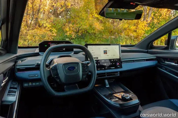 Recensione della Subaru Solterra 2026: Eclissando i suoi fratelli Lexus e Toyota