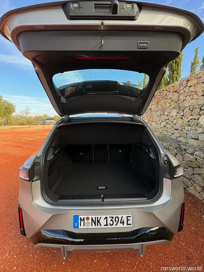 2027 BMW iX3 — Prima prova su strada: migliore del miglior modello BMW