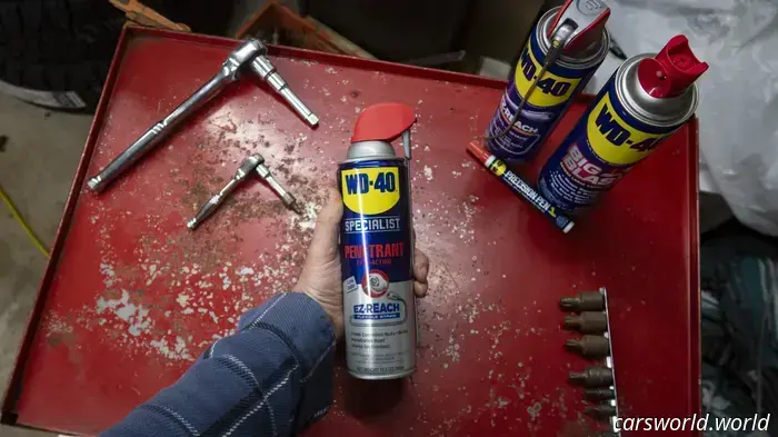 Специальное средство WD-40 помогло мне спасти некоторые ржавые инструменты