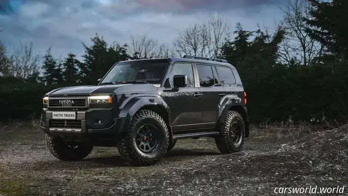 Toyota Land Cruiser ottiene il trattamento Arctic Trucks con pneumatici da 37 pollici, sospensioni su misura