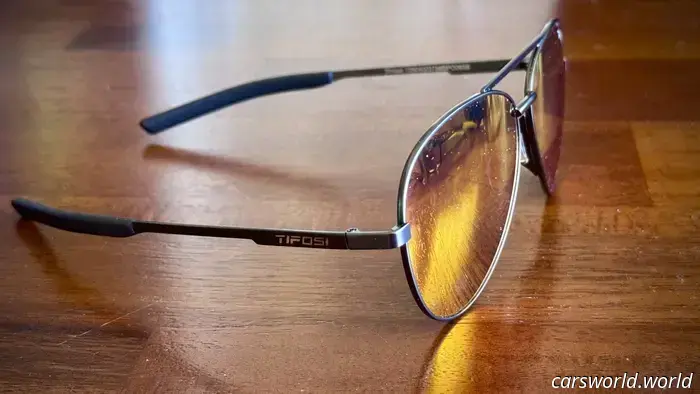 Review: Tifosi Sunglasses Demonstrated as the Top Driving Glasses Priced Under $100