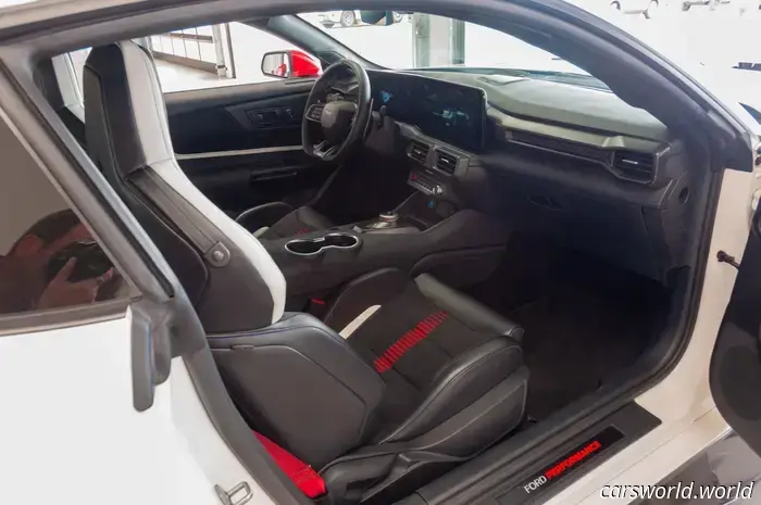 Первый тест‑драйв Ford Mustang GTD 2025 года: какие ощущения от Мустанга за 325 000 долларов