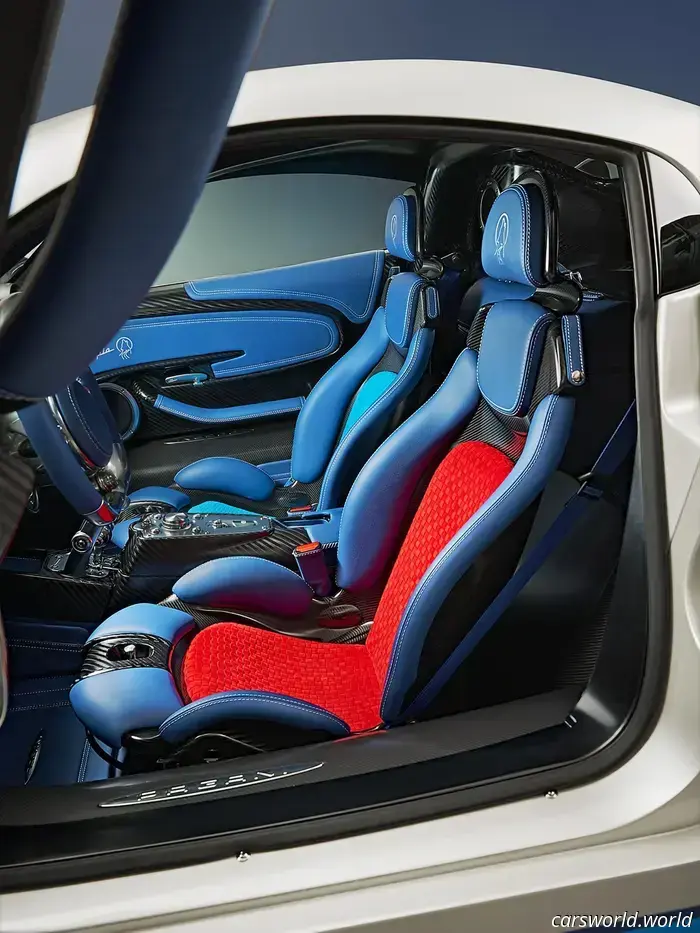 Questa Pagani Utopia "da corsa" è come i jeans strappati pre-consumati delle hypercar